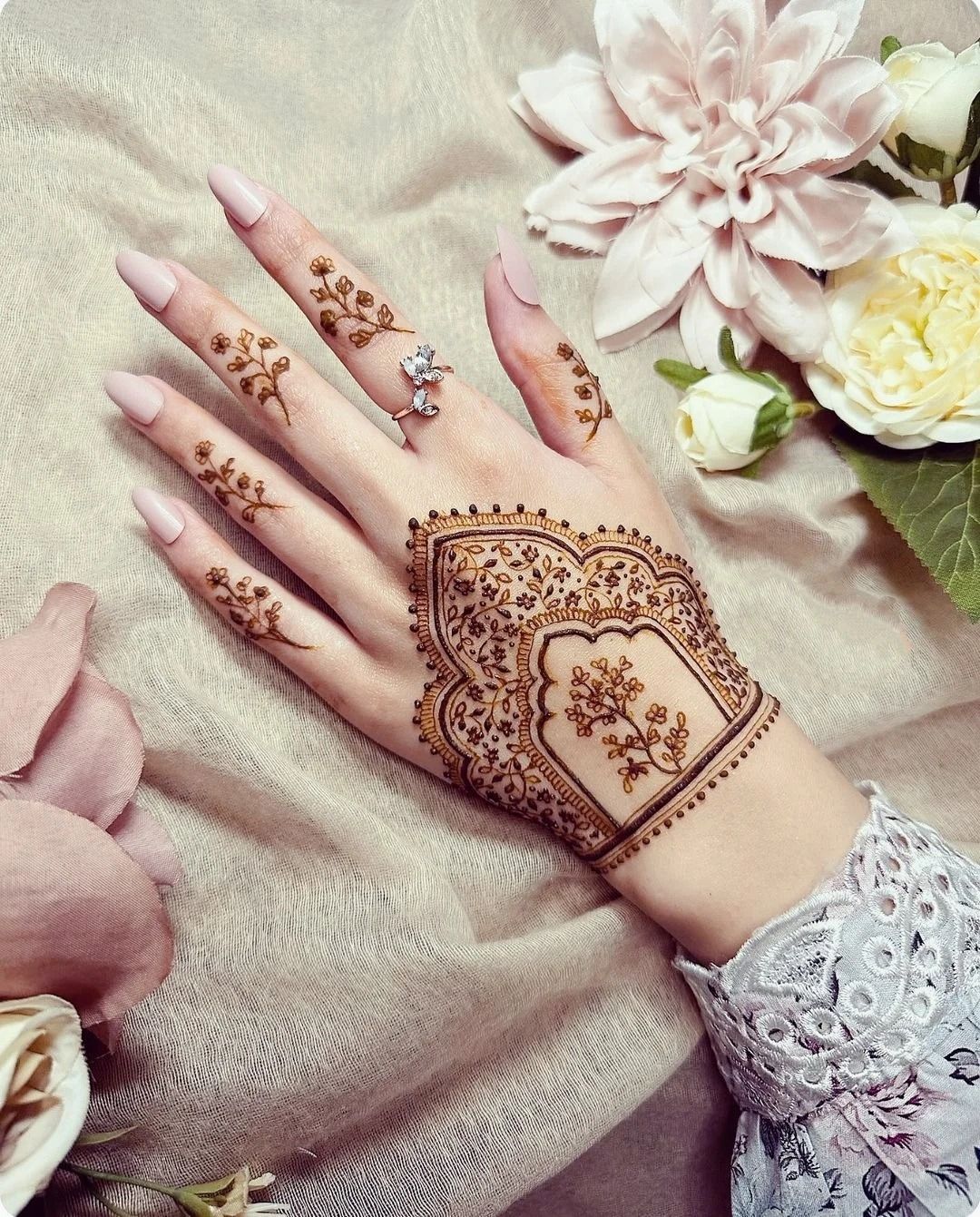 100+ Mehndi Designs - Arabic & Simple